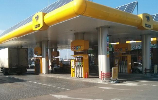 Кабмин обязал АЗС оборудовать приборы для учета точности работы колонок