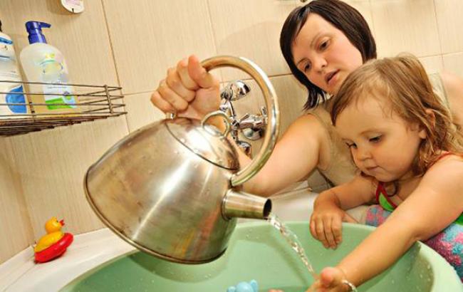 В Киеве количество домов без отопления и горячей воды увеличилось до 38