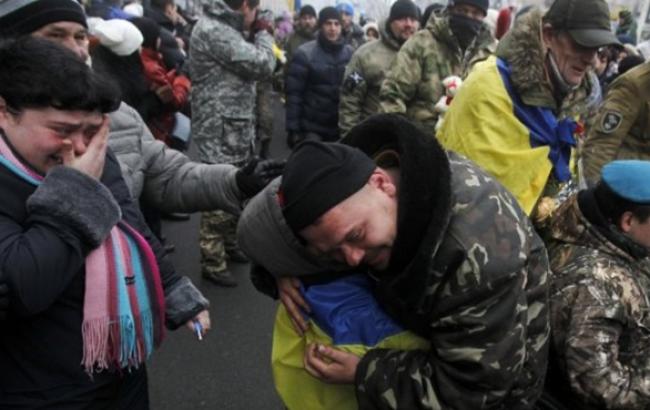 Во Львов на ротацию вернулись более 400 бойцов АТО