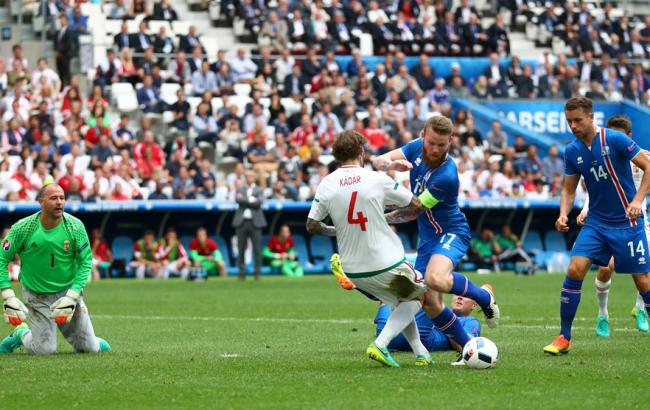 Исландия - Венгрия: команды сыграли в результативную ничью