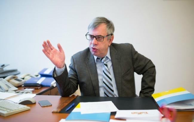 Нацтелерадио запретило в Украине еще три российских телеканала