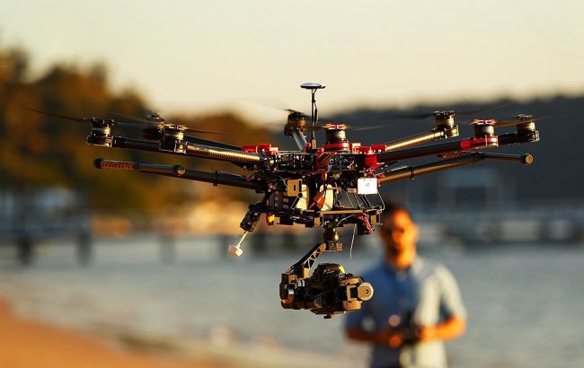 С беспилотником на борту: Mazda оснастит свои машины посадочной площадкой для дрона