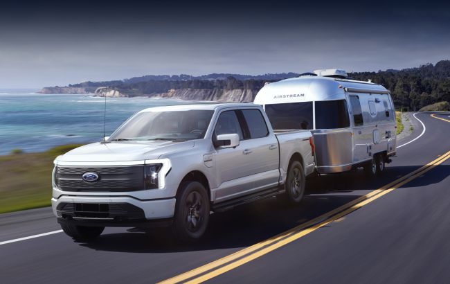 На случай веерных отключений: новый электрический Ford сможет три дня снабжать дом светом