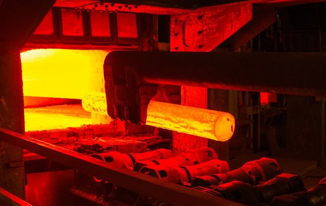 Після року простою. Завод "Метінвесту" перезапустив унікальний вісепрокатний стан