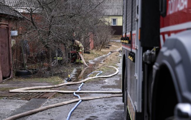 Суми "попливли" через негоду: у місті оголосили надзвичайну ситуацію