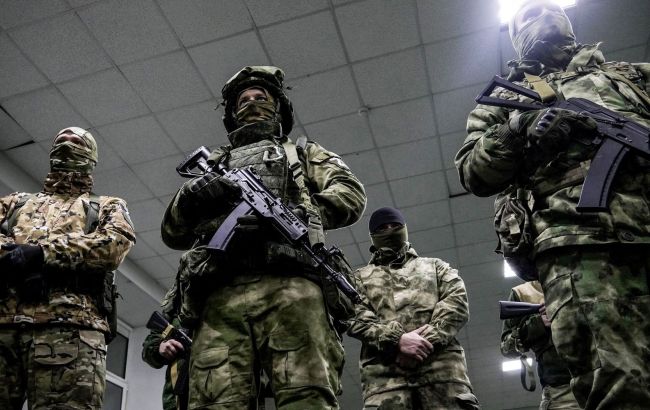 Оккупанты увольняют местных врачей и завозят российских на захваченные территории