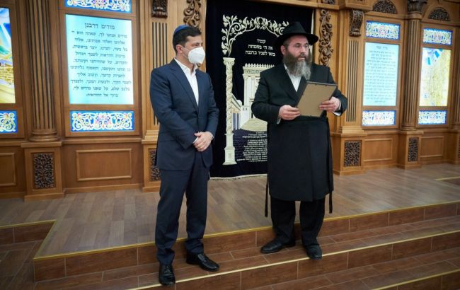 Зеленский об антисемитизме в Украине: уровень очень низкий