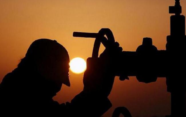 Цена нефти марки Brent поднялась выше 53 долл./баррель