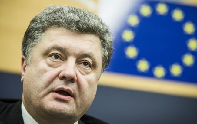 Порошенко одобрил отмену лицензий на импорт активных фармацевтических ингредиентов