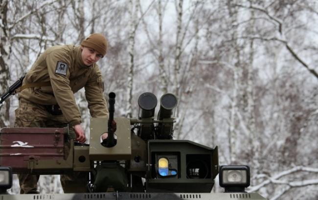 Полк "Азов" заявляет о сбитом российском штурмовике Су-25