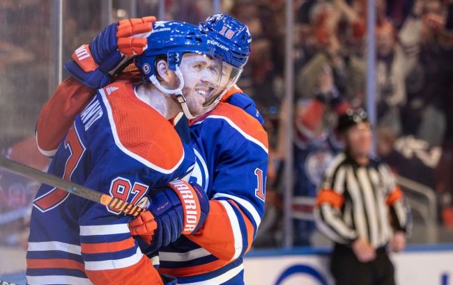 Лідер "Едмонтона" з ювілейним асистом сезону став головною зіркою вечора НХЛ: відео