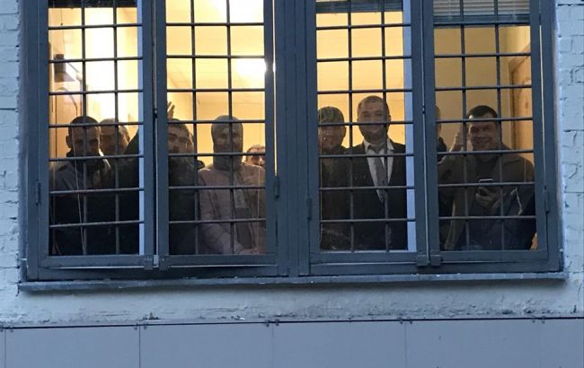 У Москві відпустили затриманих біля Верховного суду кримських татар