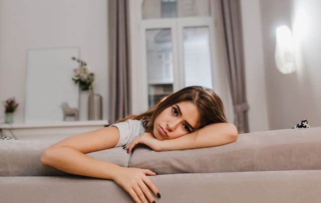 Ці 7 речей у квартирі крадуть вашу енергію щодня: позбудьтесь їх прямо зараз!