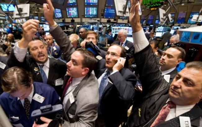 Курс доллара на межбанке в 10:12 в продаже вырос до 23,40 грн/долл., - Интербизнесконсалтинг