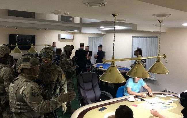 СБУ разоблачила межрегиональную банду под контролем "воров в законе"