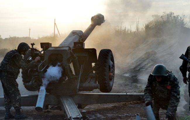 Под Марьинкой из-за неосторожного обращения с оружием погибли двое военных