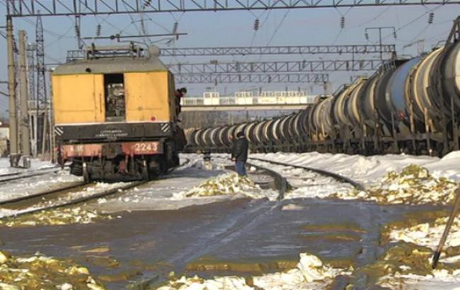 На ж/д станции в Одессе произошел взрыв вагона-цистерны с нефтепродуктами