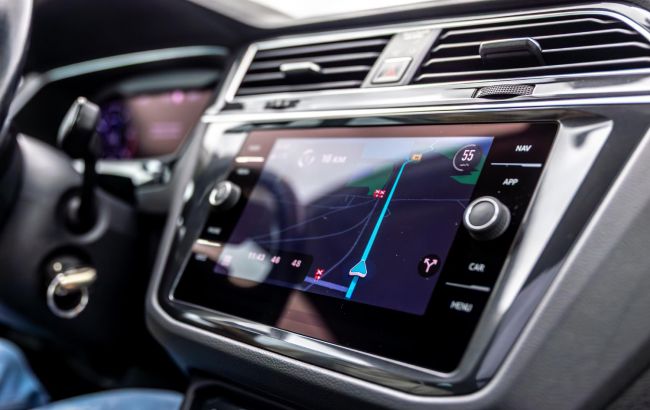 6 критических недостатков Android Auto, которые раздражают водителей