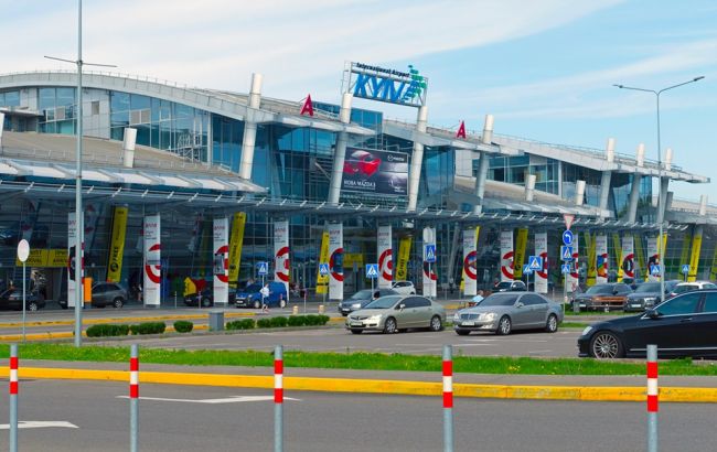 Аэропорт "Киев" отменил несколько рейсов из-за тумана