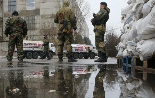 Россия продолжит отправку гумгрузов на Донбасс, - Путин