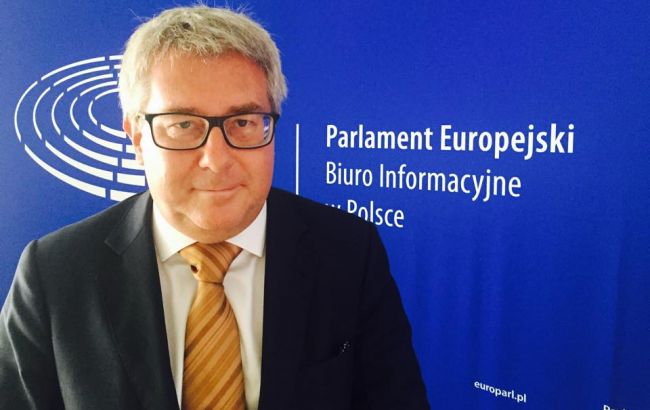 Вице-президент Европарламента не исключает отключение России от SWIFT