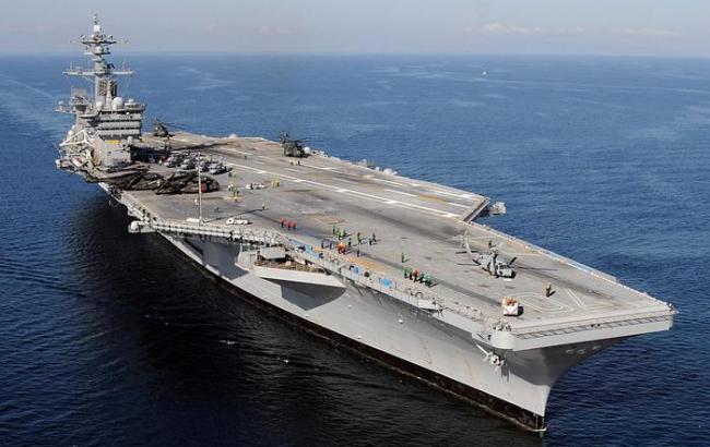 Американский авианосец вошел в Японское море для сдерживания КНДР