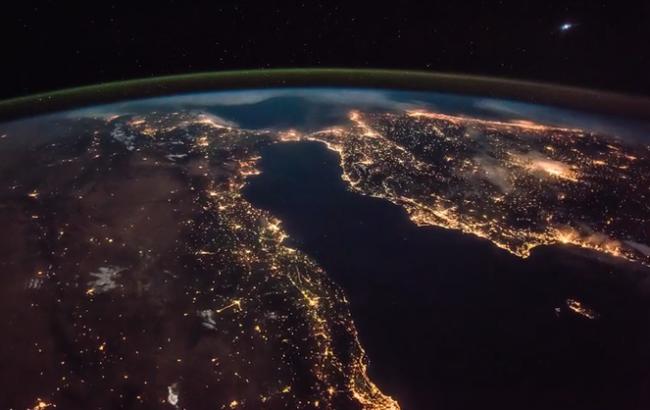 На МКС сняли восход Венеры над Землей