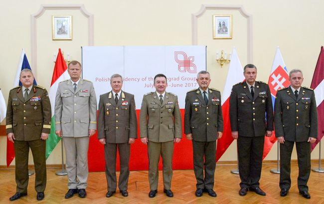 Украина и Вышеградская четверка обсудили новый формат углубленного сотрудничества