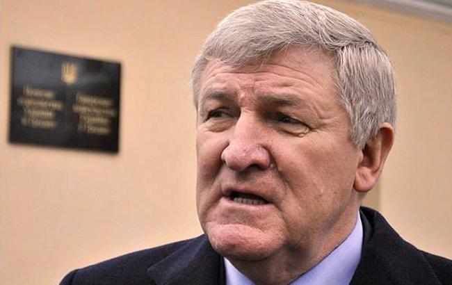 Екс-міністр оборони Єжель отримав статус біженця у Білорусі