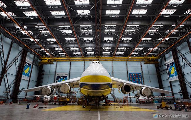 "Антонов" занимается перевозкой части ракеты для компании SpaceX