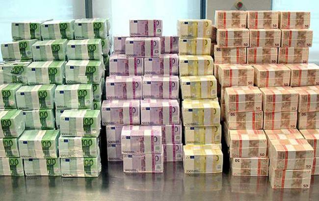 ЕС анонсировал план стимулирования экономики объемом 315 млрд евро