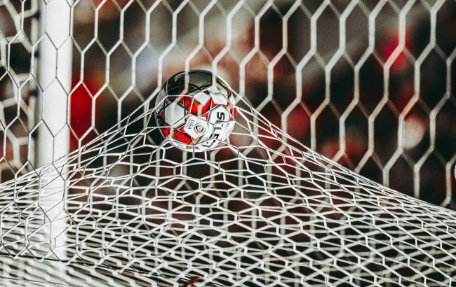 У трьох європейських країнах оголосили про відновлення футбольного сезону