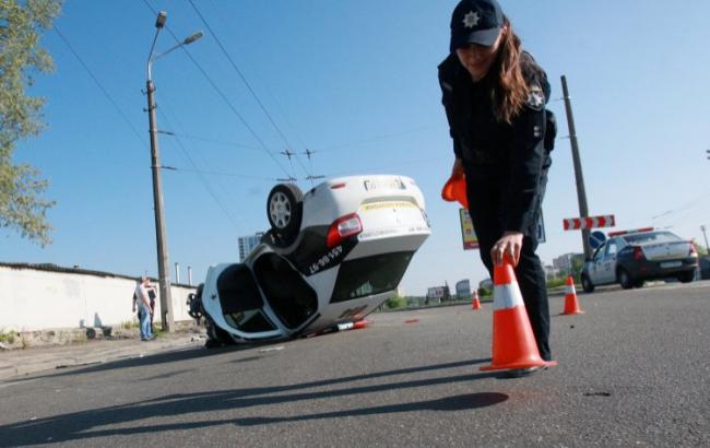 В Киеве произошла авария с участием маршрутного автобуса, есть пострадавшие