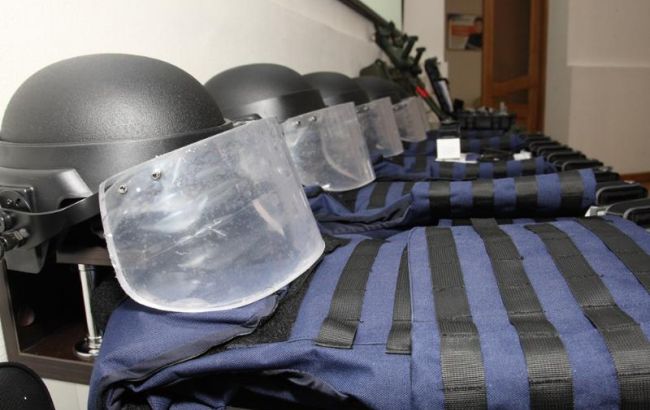 Пиротехники ГСЧС получили оборудование от НАТО