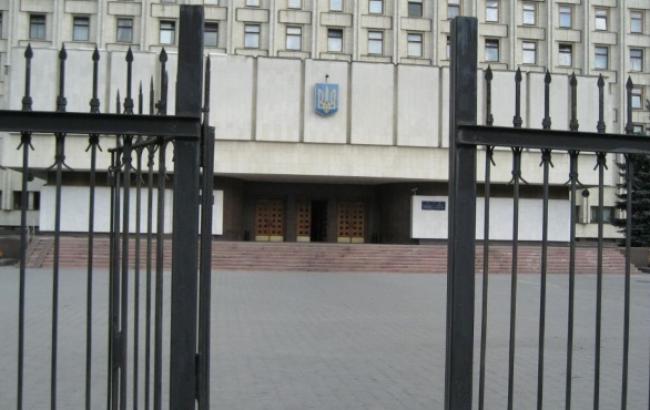 ЦИК зарегистрировал 313 из 422 нардепов