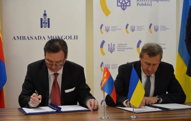 Україна підписала безвиз з Монголією