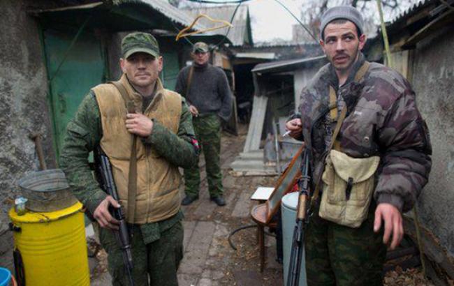 Боевики наращивают силы на линии разграничения в зоне АТО, - штаб