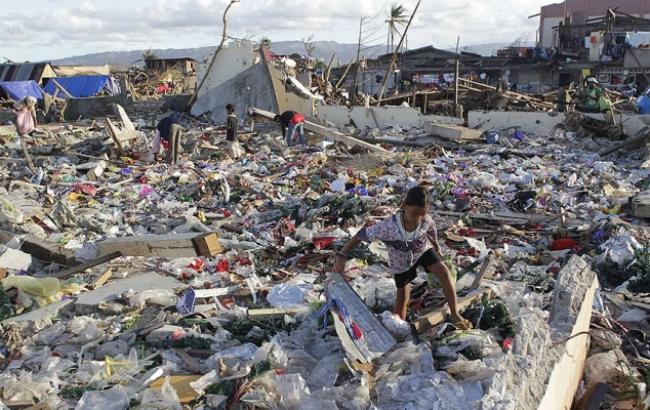 Тайфун на Филиппинах унес жизни 9 человек