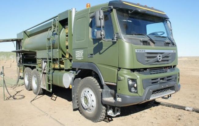 На Донбасс из России прибыли две колонны с топливозаправщиками, - ИС