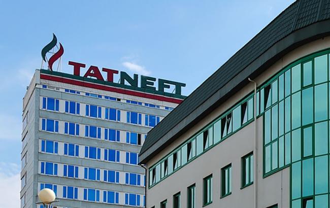 Суд в Париже обязал Украину выплатить 112 млн долларов в пользу "Татнефти"