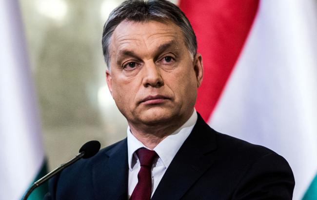 Орбан выступает за немедленное предоставление украинцам безвизового режима с ЕС