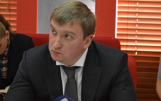 Глава Минюста Украины ожидает окончательного решения Стокгольмского арбитража в газовом споре с РФ в 2015 г