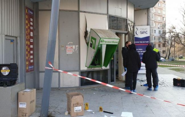 В Харькове неизвестные подорвали банкомат