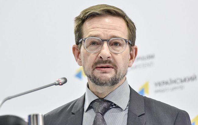 Для урегулирования на Донбассе необходим сильный политический импульс, - Гремингер