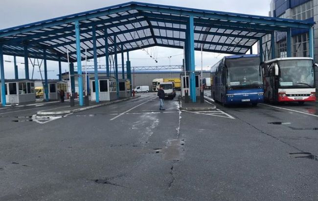 На границе с Польшей образовались значительные очереди