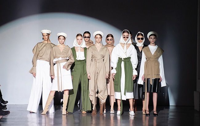 Участница "Топ-модели по-украински" Дарина Герасимчук открыла свой первый показ на Ukrainian fashion week