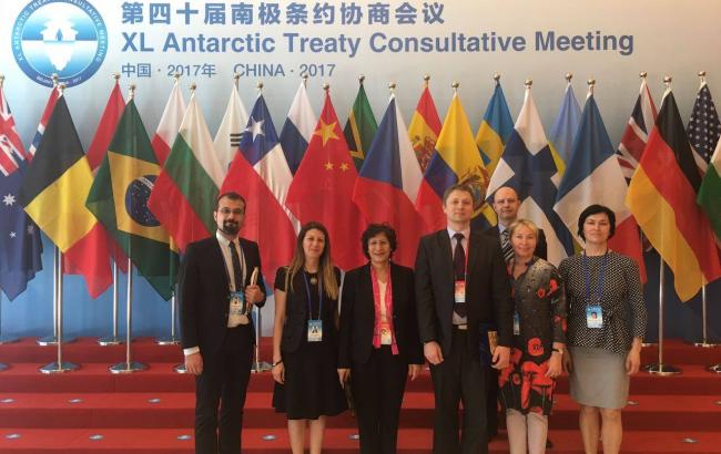 Украина договорилась о совместных исследованиях Антарктики с Китаем, Малайзией и Турцией