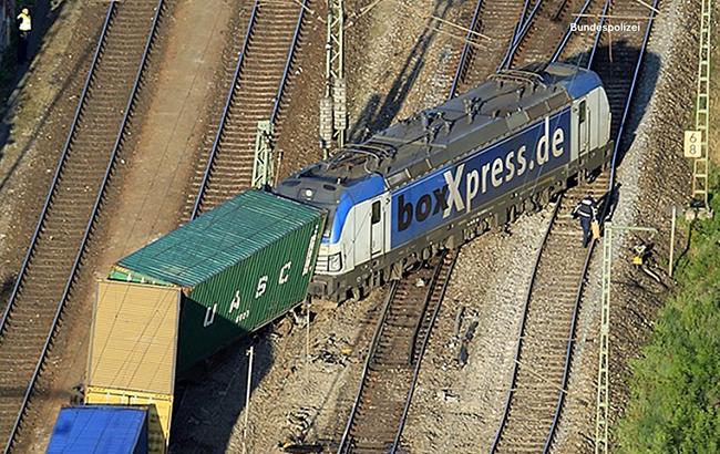 У Німеччині зійшов з рейок вантажний потяг