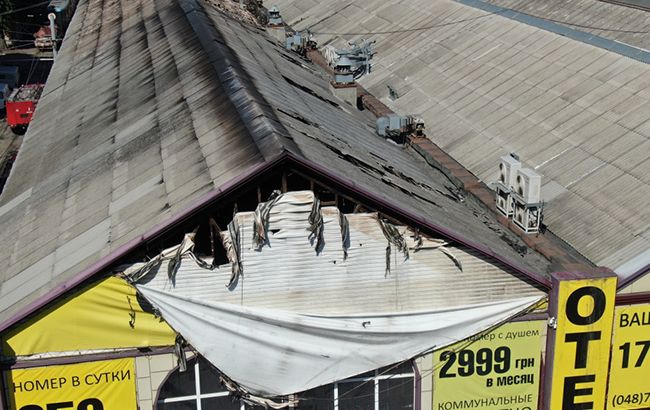 Появились фото последствий пожара в гостинице Одессы, снятые с дрона