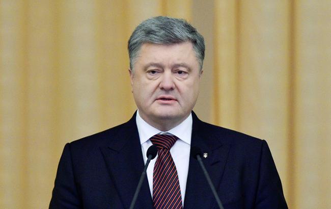 Порошенко: мир вернется на Донбасс за считанные недели после установления контроля над границей с РФ